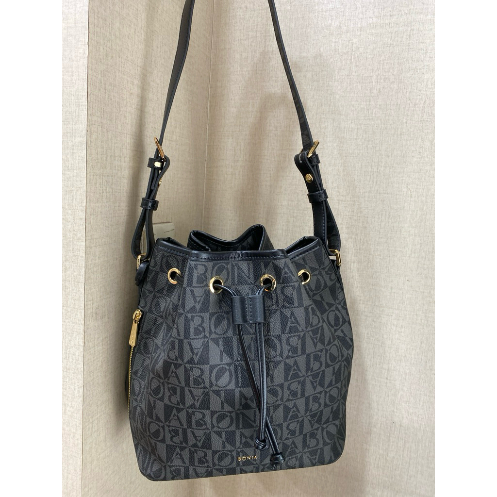 TAS BONIA ORIGINAL SERUT MONOGRAM HITAM