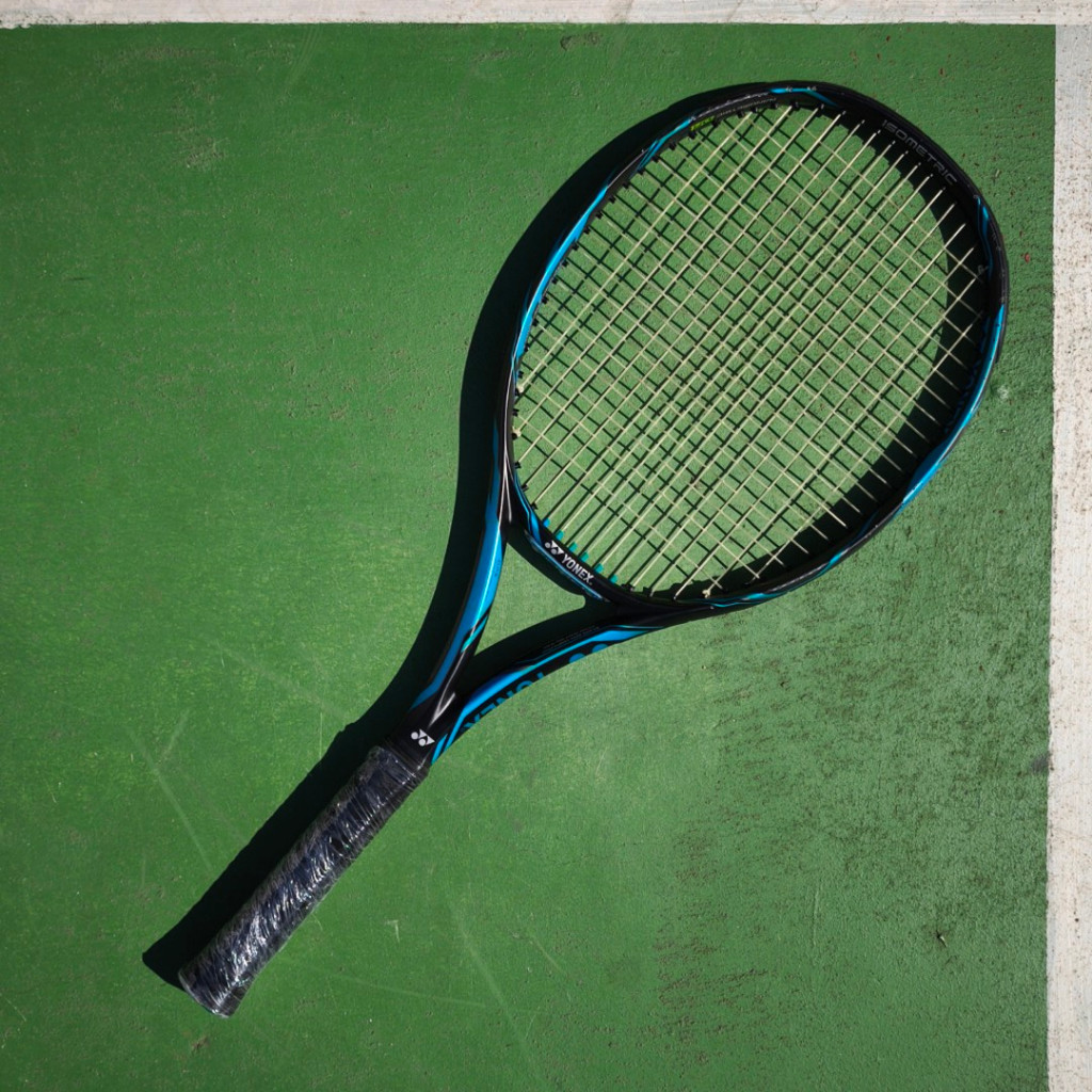 RAKET TENIS BEKAS YONEX EZONE DR100 BLACK BLUE A 100'/300gr/16x19/G2 (2017)