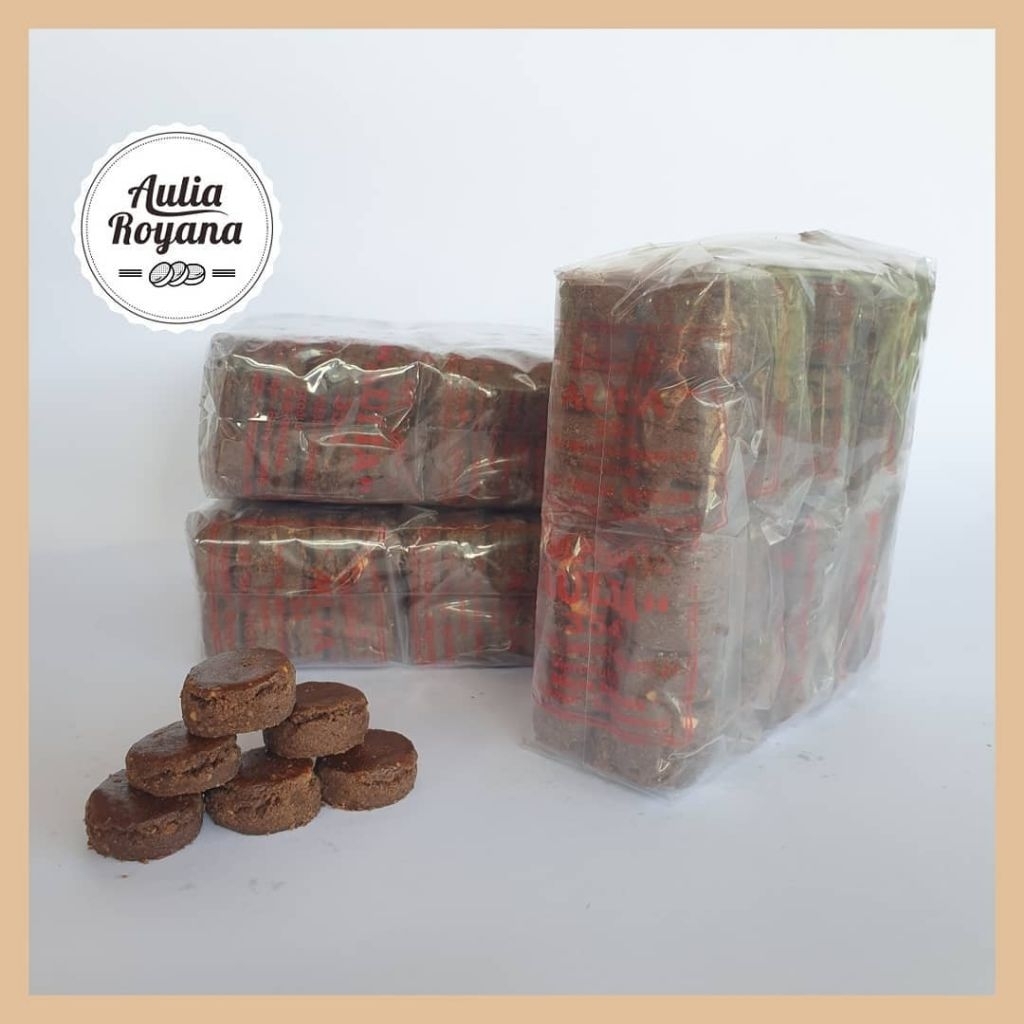 

KUE KACANG PACK COKLAT KHAS BANYUWANGI (ISI 80 BIJI)