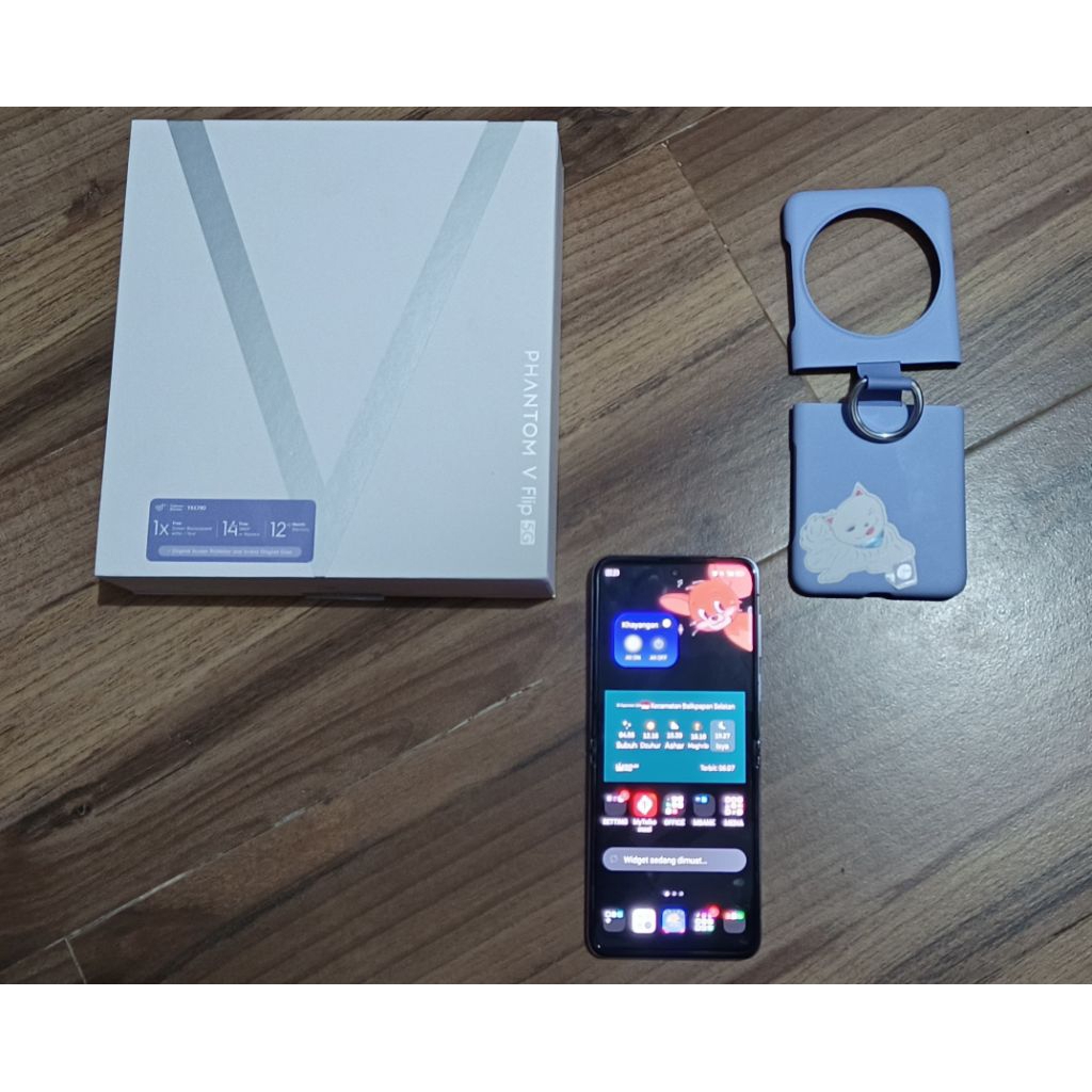 Tecno Phantom V flip 5G, second