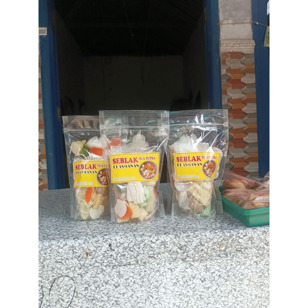 

seblakperasmanduaputrakemasan