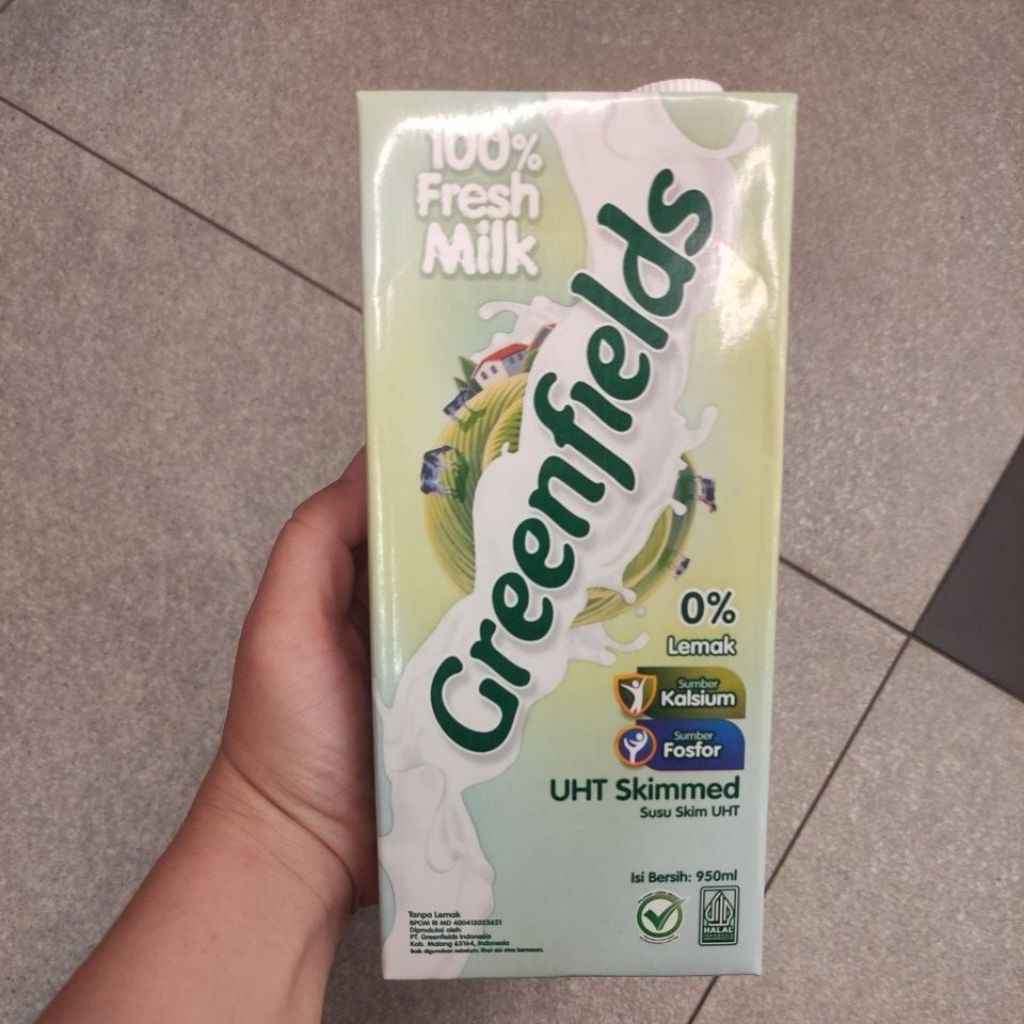 

GREENFIELDS SUSU UHT TANPA LEMAK (SKIMMED MILK) 1LITER