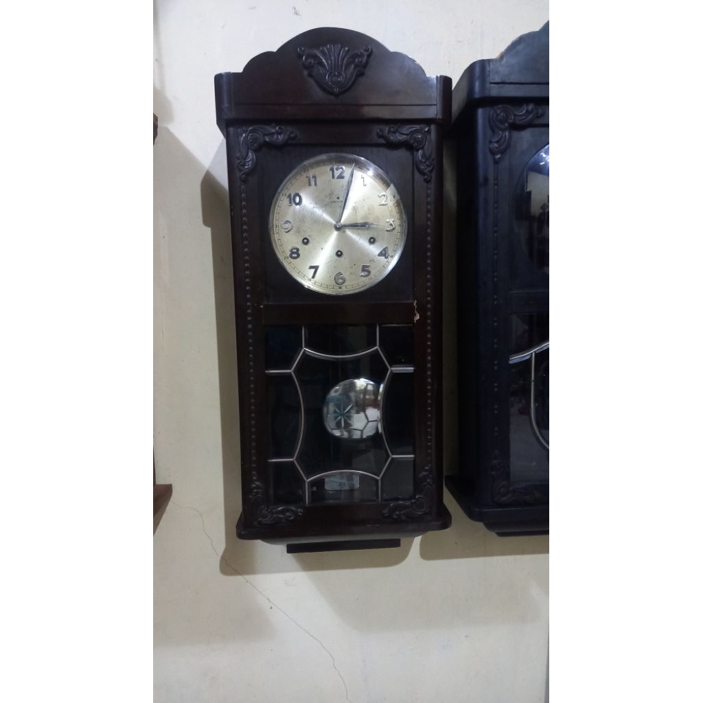 Jam kuno antik Junghans W64 bintang kura² bintang germany senar 8 nyuss swara mantab