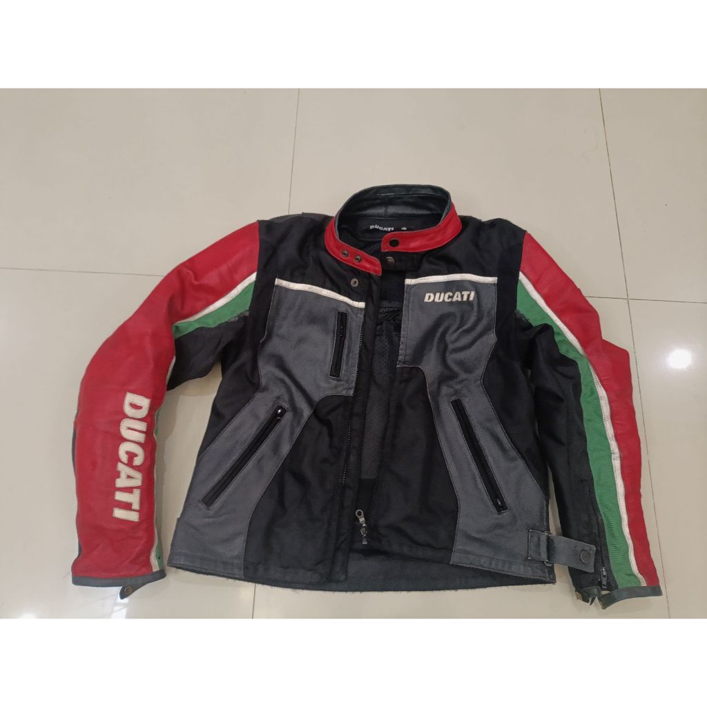 jaket ducati