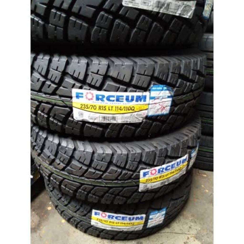 Ban luar mobil 235/70-15 Forceum AT