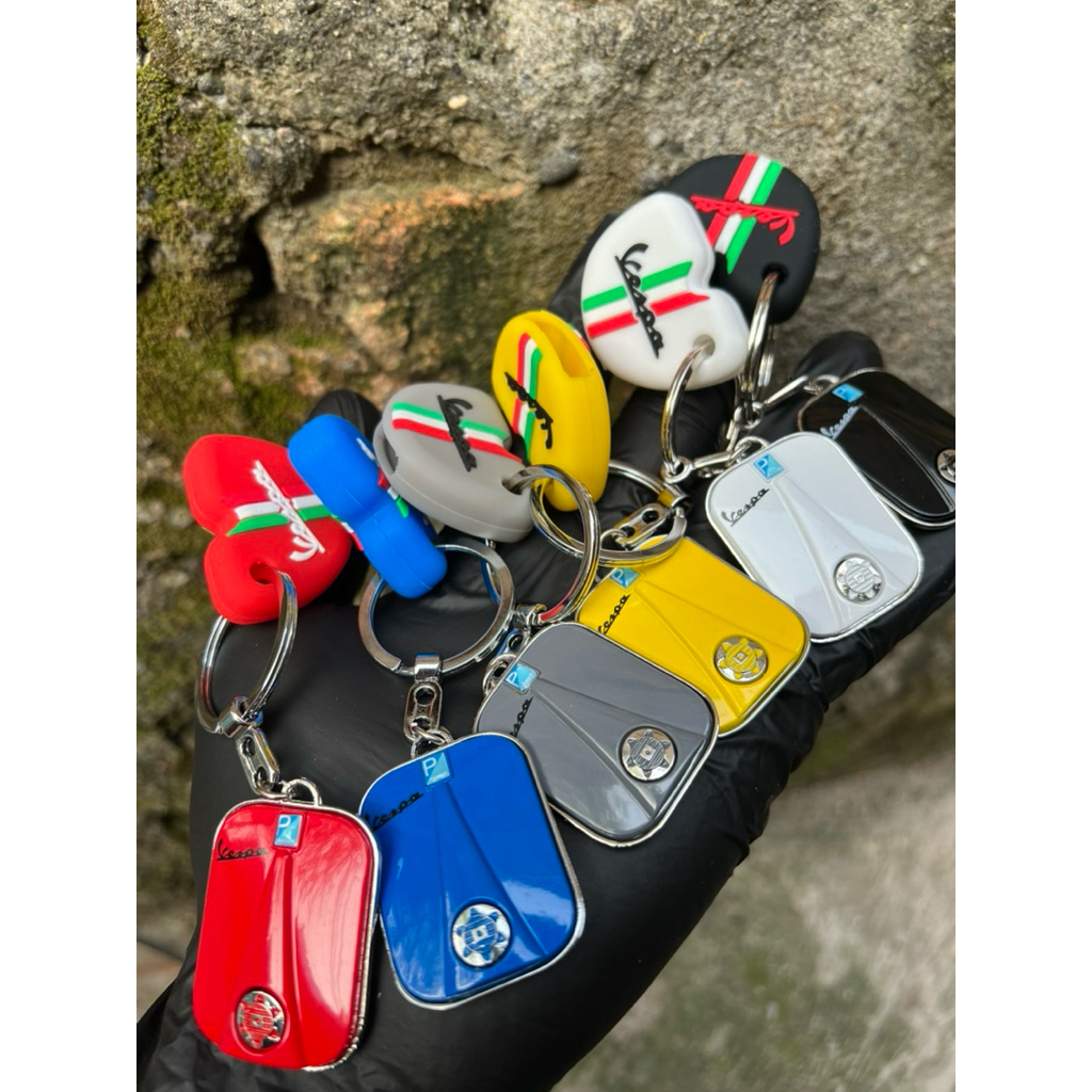 Paket Harga Special Cover Kunci Vespa sama Gantungan kunci vespa Sprint Primavera LX S 150 / 125 GTS