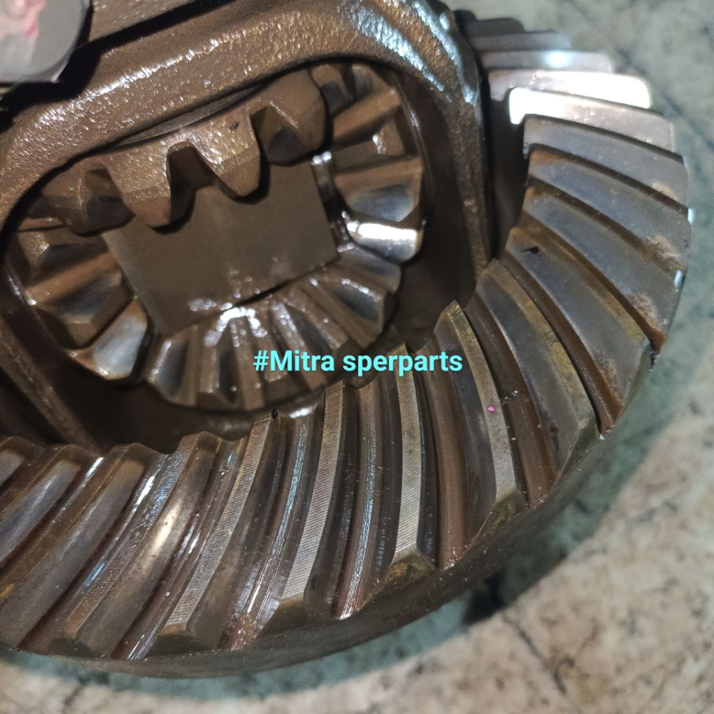 Gardan L300 diesel copotan orisinil segel