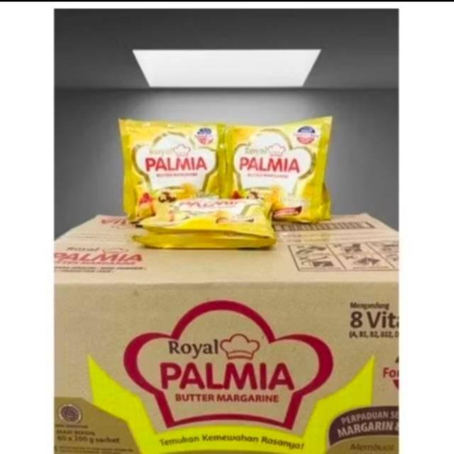 

Royal Margarine Palmia 200gr isi 60 saset per dus