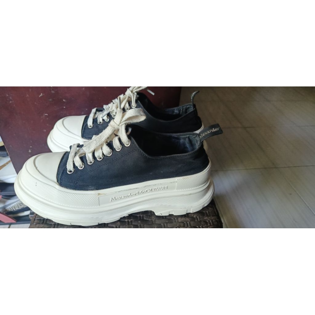 sepatu second size 41