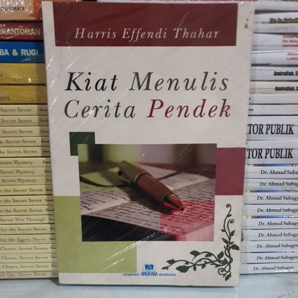 BUKU ORIGINAL KIAT MENULIS CERITA PENDEK