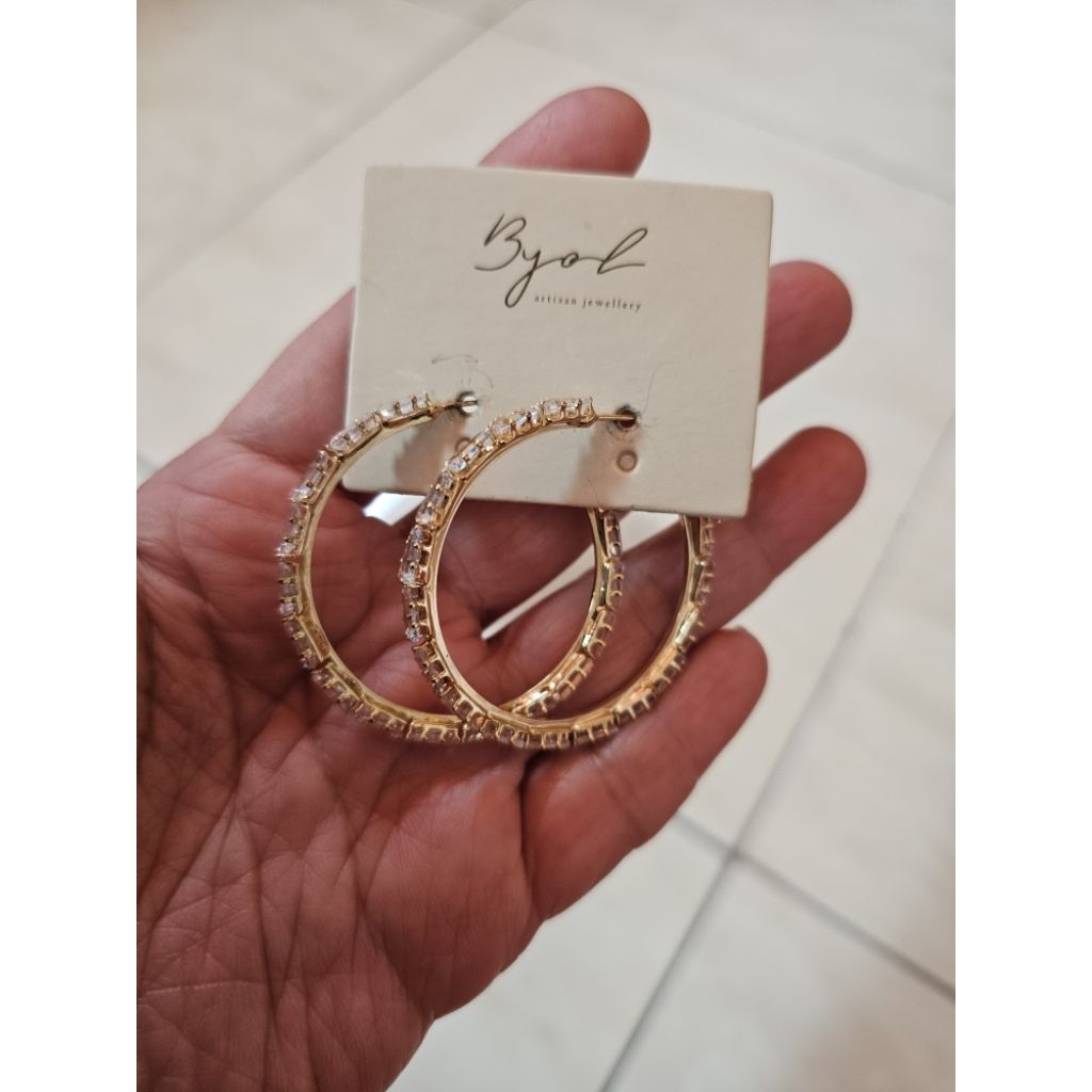 Anting Byol keren