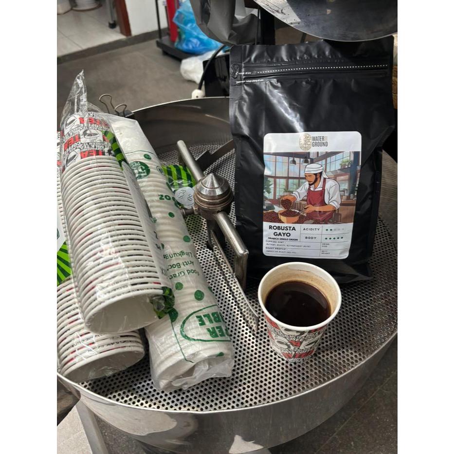 

Paket Jualan Kopi Depan Rumah Robusta Aceh Gayo 1 KG + Paper Cup 200 pcs Gelas Kertas
