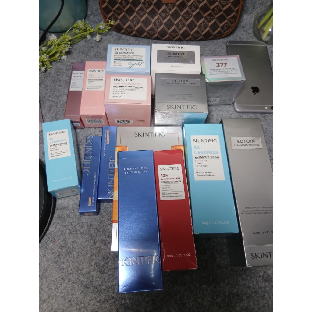 PRELOVED SKINTIFIC GLAD2GLOW RAECCA HANASUI CUSHION