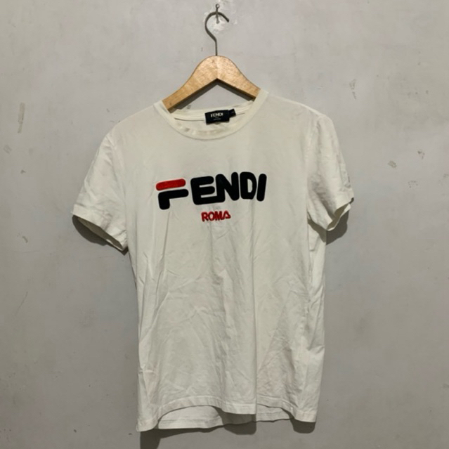 Preloved Kaos Shirt Fendi x Roma L (68x47) Murah