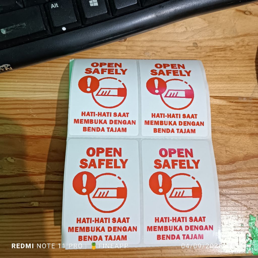 

Stiker Fragile Toko Online Jangan Dibanting 100pcs