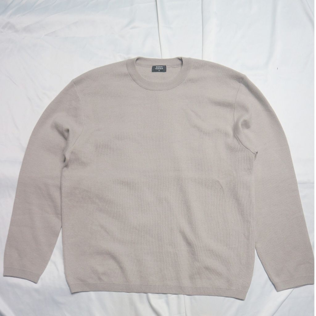 MUSINSA STANDARD Minimal Knit Crew Neck Beige Kecoklatan Knitwear Sweater Sweatshirt Crewneck Rajut 