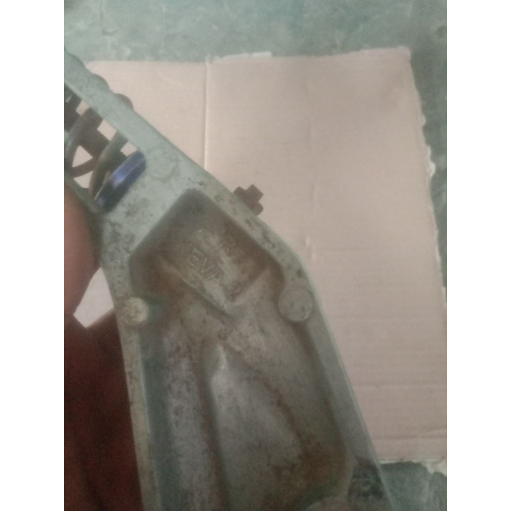 Footstep Bostep Step bagian kanan supra x lama/Supra fit lama original copotan