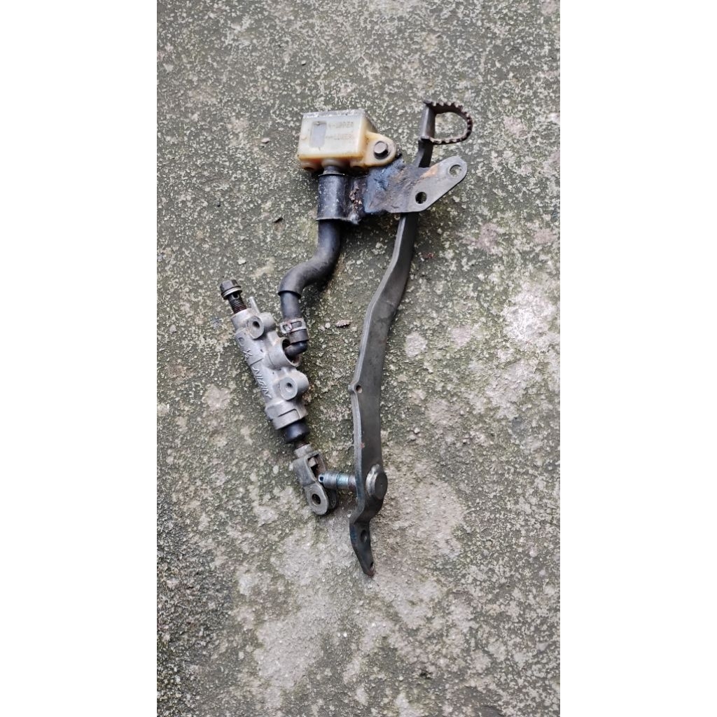 Master rem belakang copotan klx 150