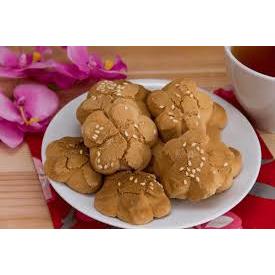 

BISKUIT BISCUITS BANGKIT JAHE HANGAT BENTUK KAKI 250GRAM