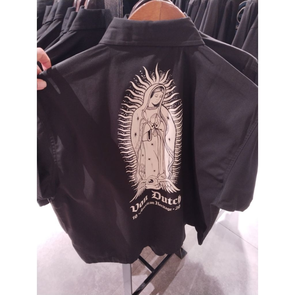 KEMEJA VON DUTCH ORIGINAL BLACK