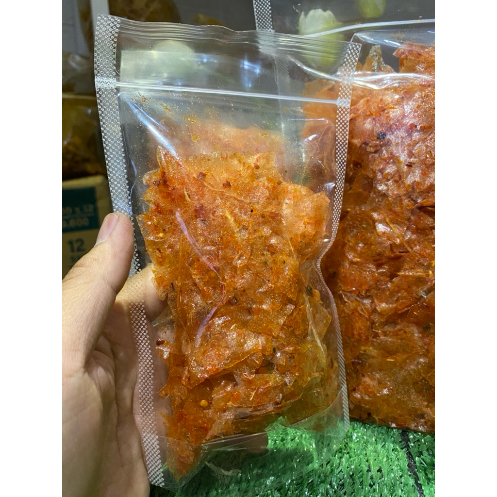 

Keripik Kaca/Keripik Singkong Balado Pedas Renyah Gurih 55gr