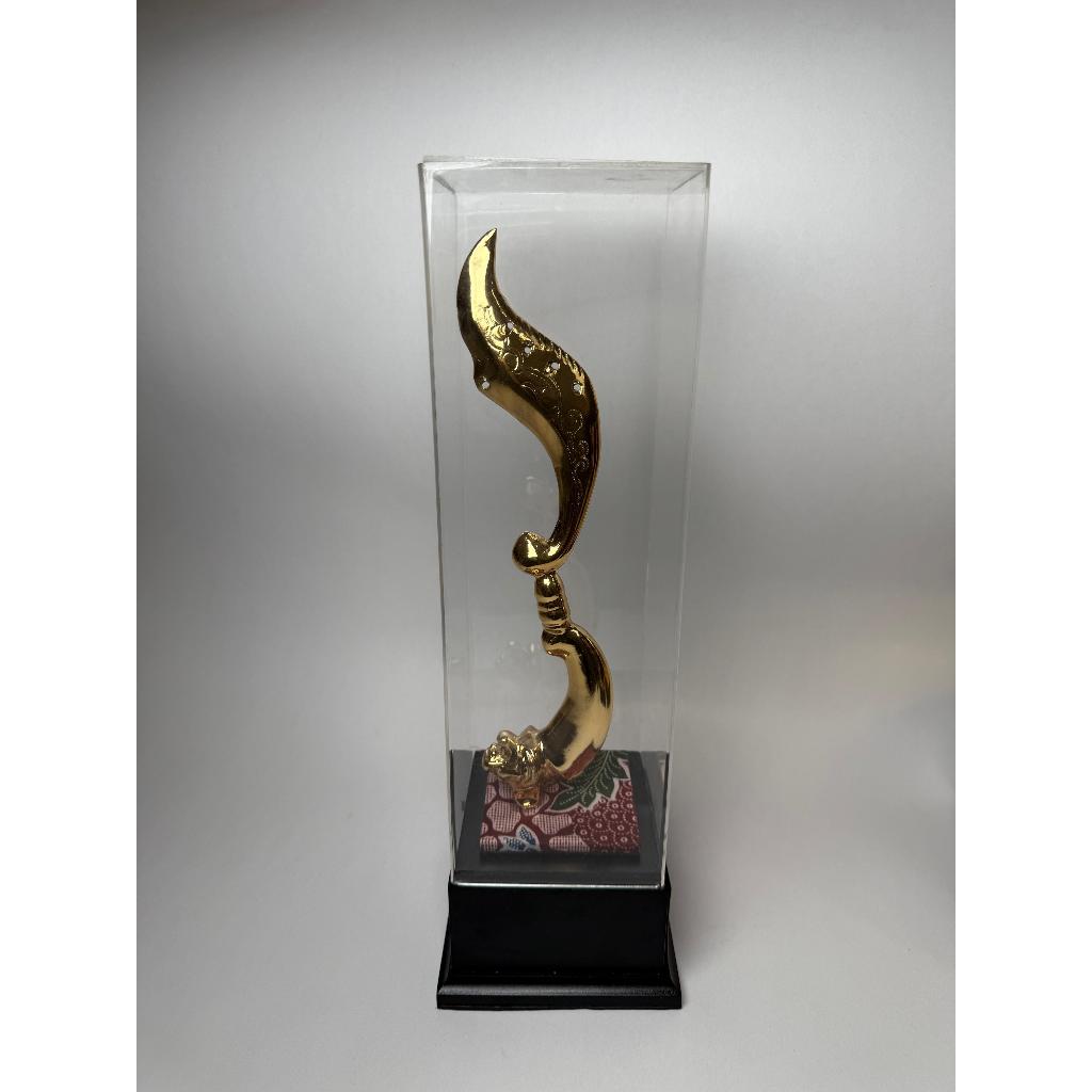 PLAKAT EXPRESS FREE BOX | Plakat Miniatur 3D Kujang Custom Penghargaan Souvenir Perusahaan