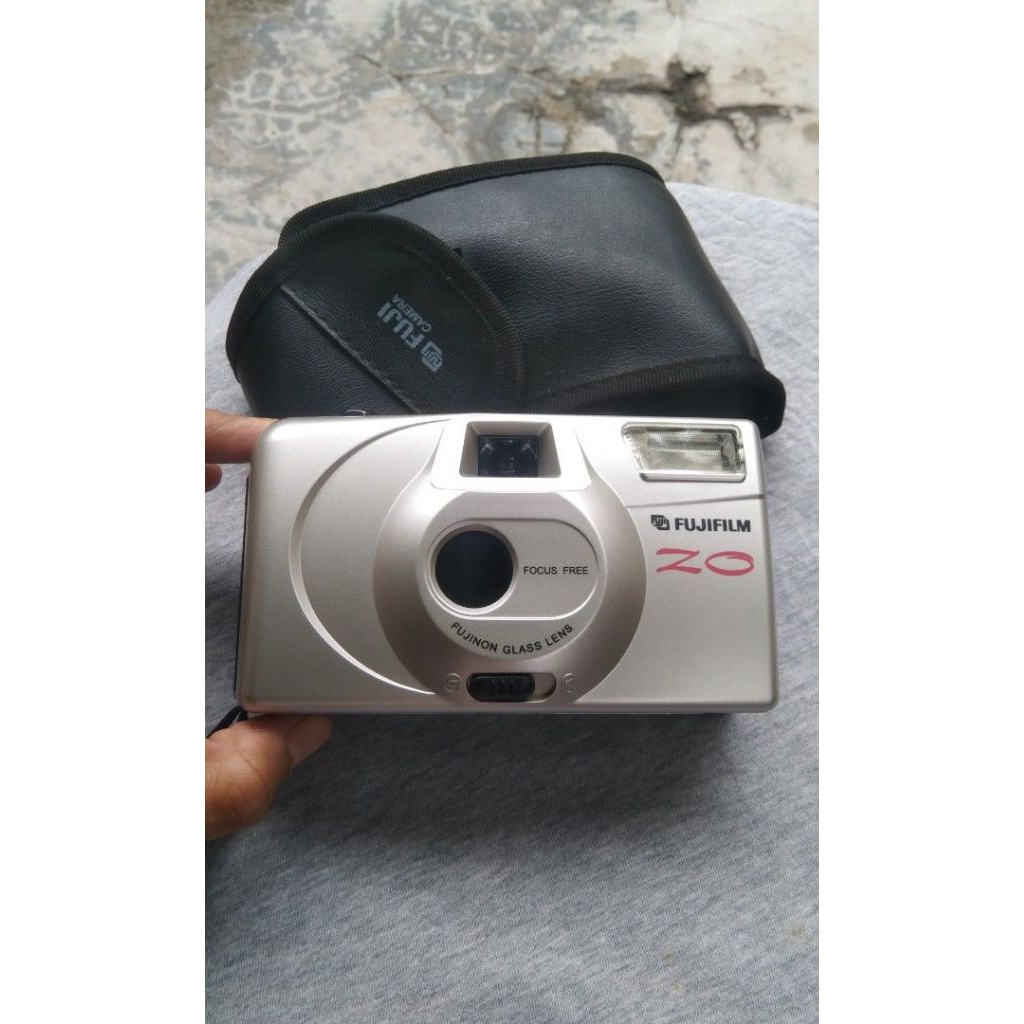 Fujifilm ZO – Kamera Analog Point & Shoot