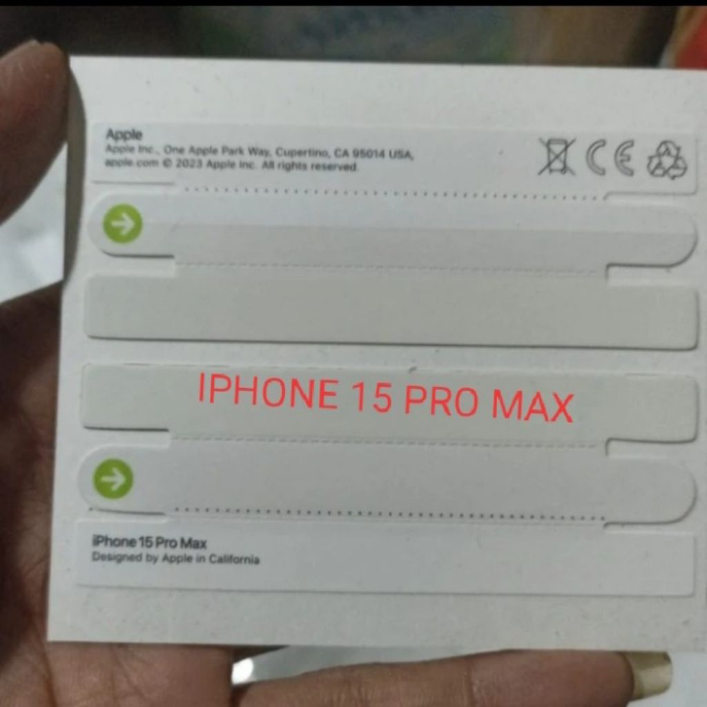 SEGEL DUS HP GREEN PEEL IPHONE 15 IPHONE 15 PLUS IPHONE 15 PRO IPHONE 15 PRO MAX STIKER IPHONE 16