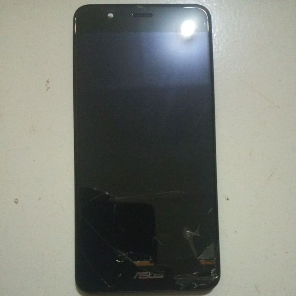 FRAME BAZZEL TATAKAN LCD ASUS ZENFONE 3 MAX,ori