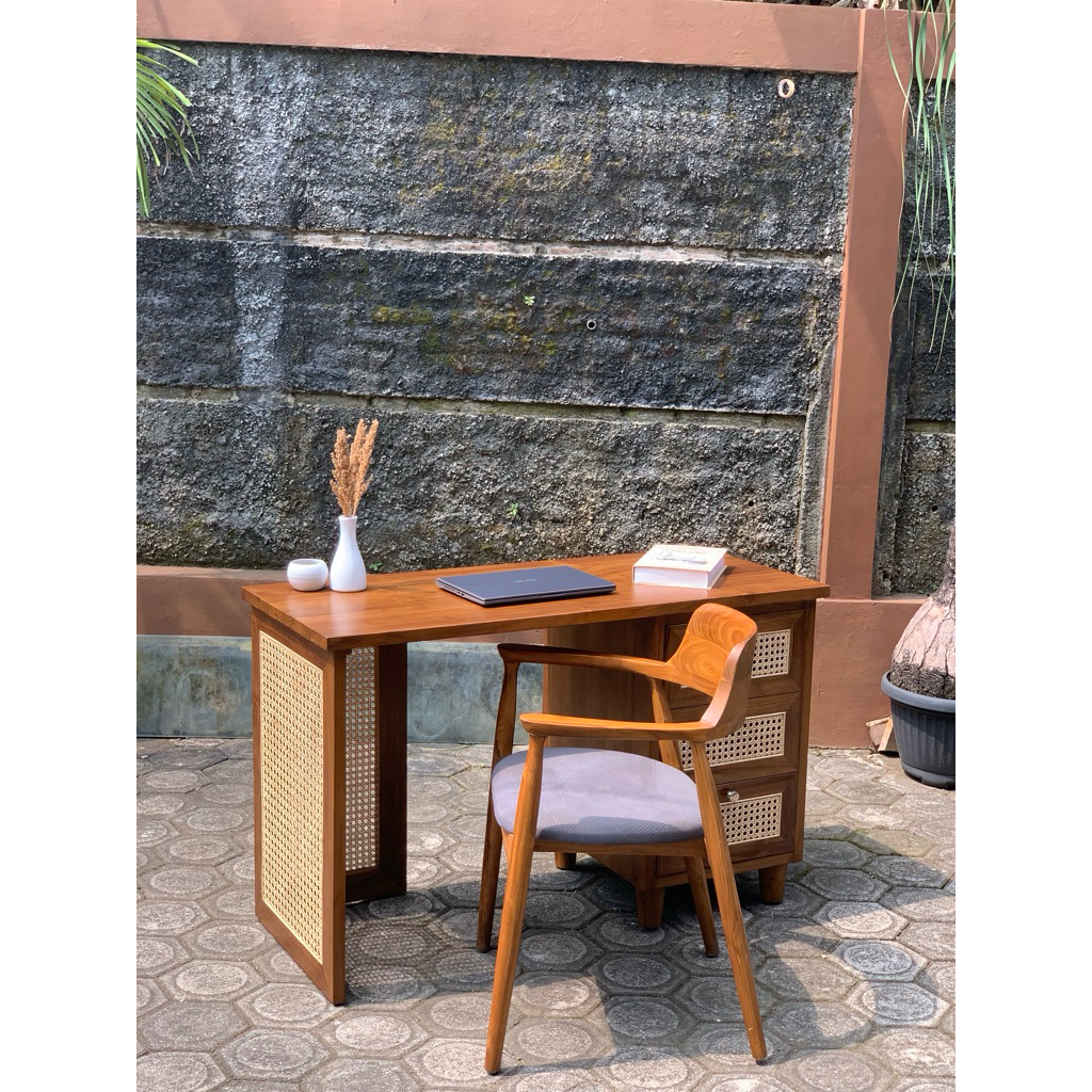 Meja Kerja Jati Minimalis