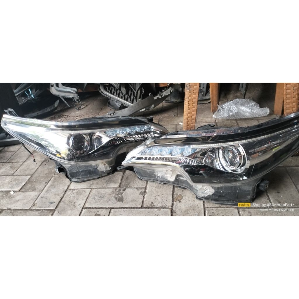 HeadLamp Fortuner VRZ 2018