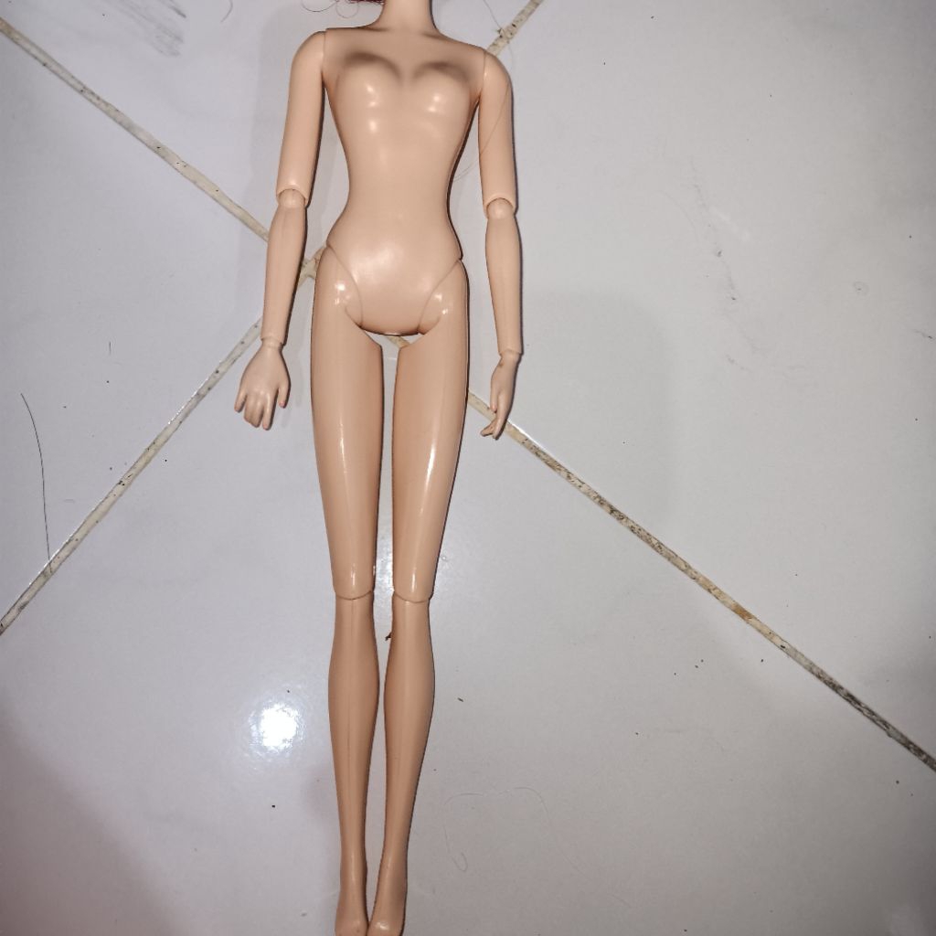 muse pivotal jangkar di potong /barbie collector/barbie kolektor/muse pivotal/body muse