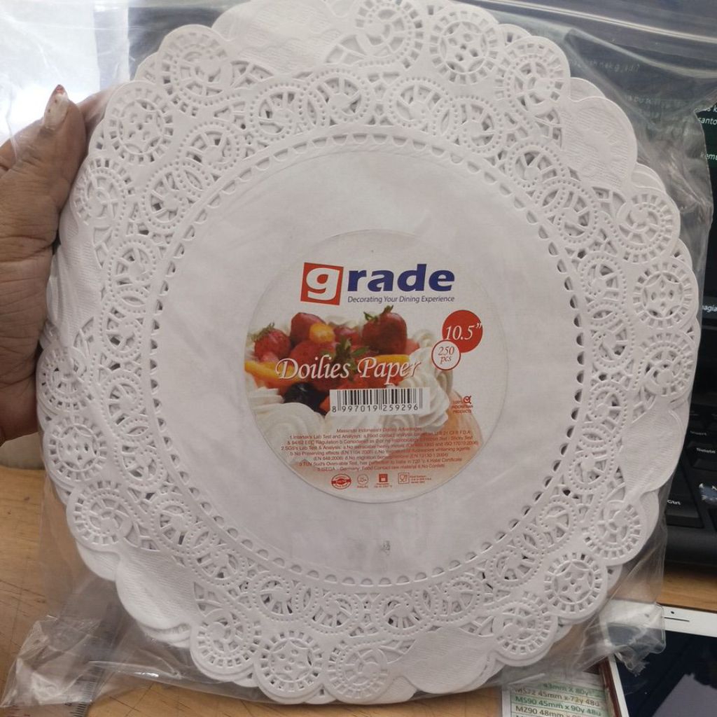Doilies paper / alas toples / alas kue ukuran 10.5 "