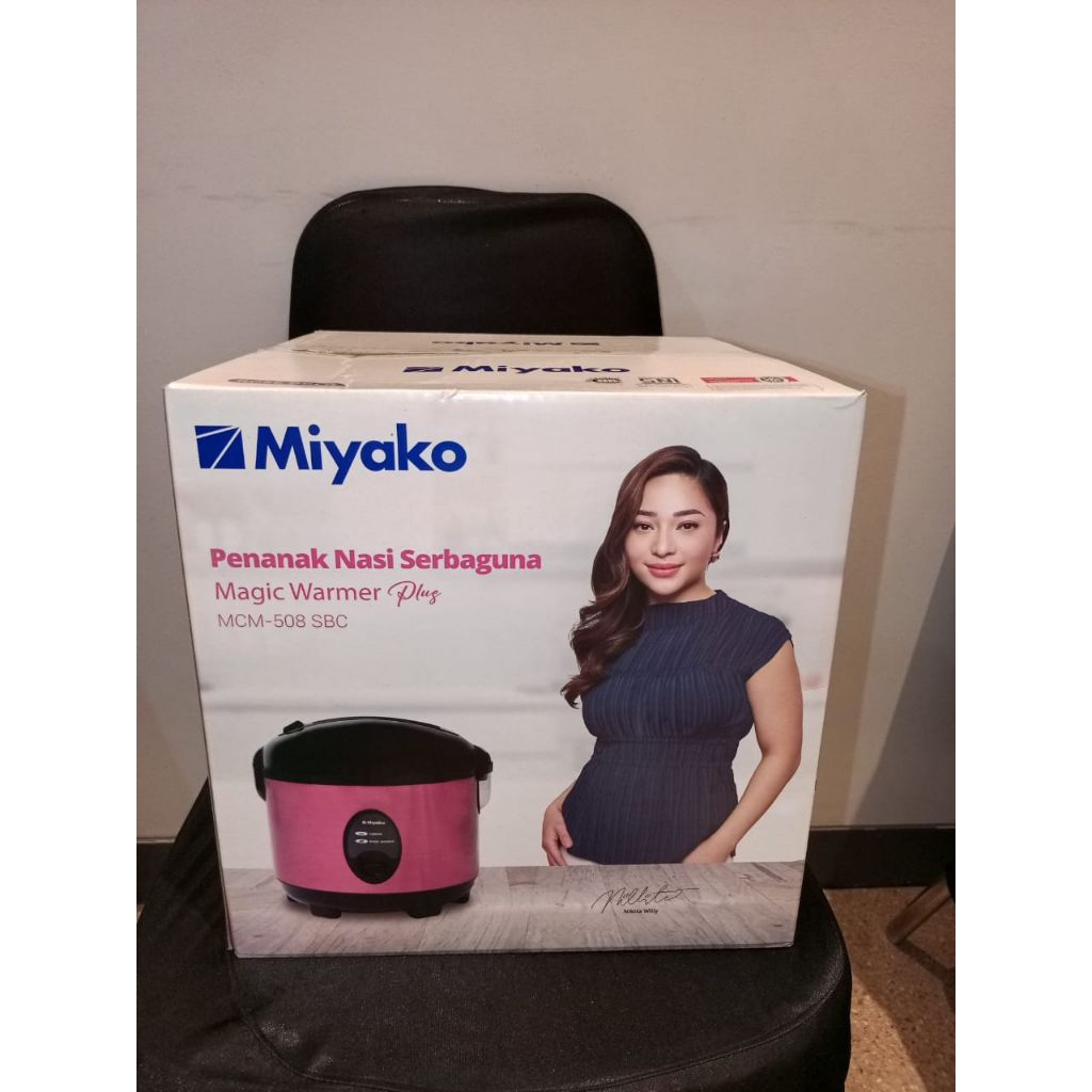 

MiyakoPenanak nasi serbaguna 1,8L