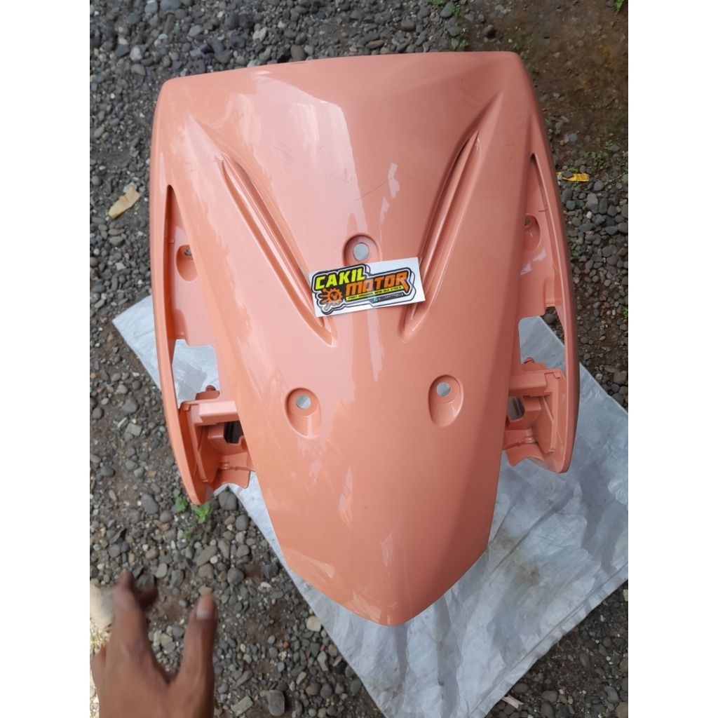 tameng bodi depan suzuki spin 125 oren orange original sgp