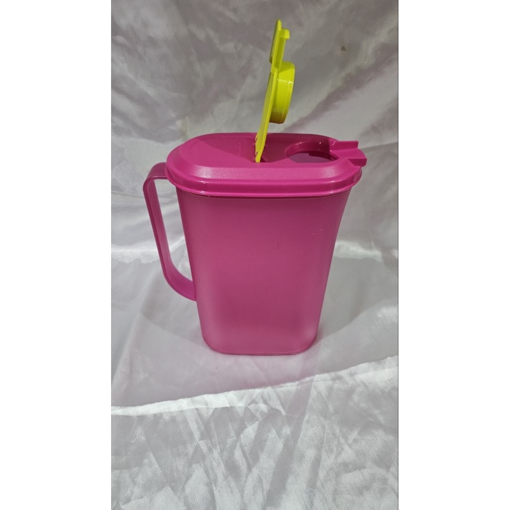 pink fridge jug 2 liter tupperware