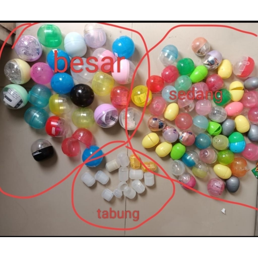 Bola Gacha Gashapon preloved