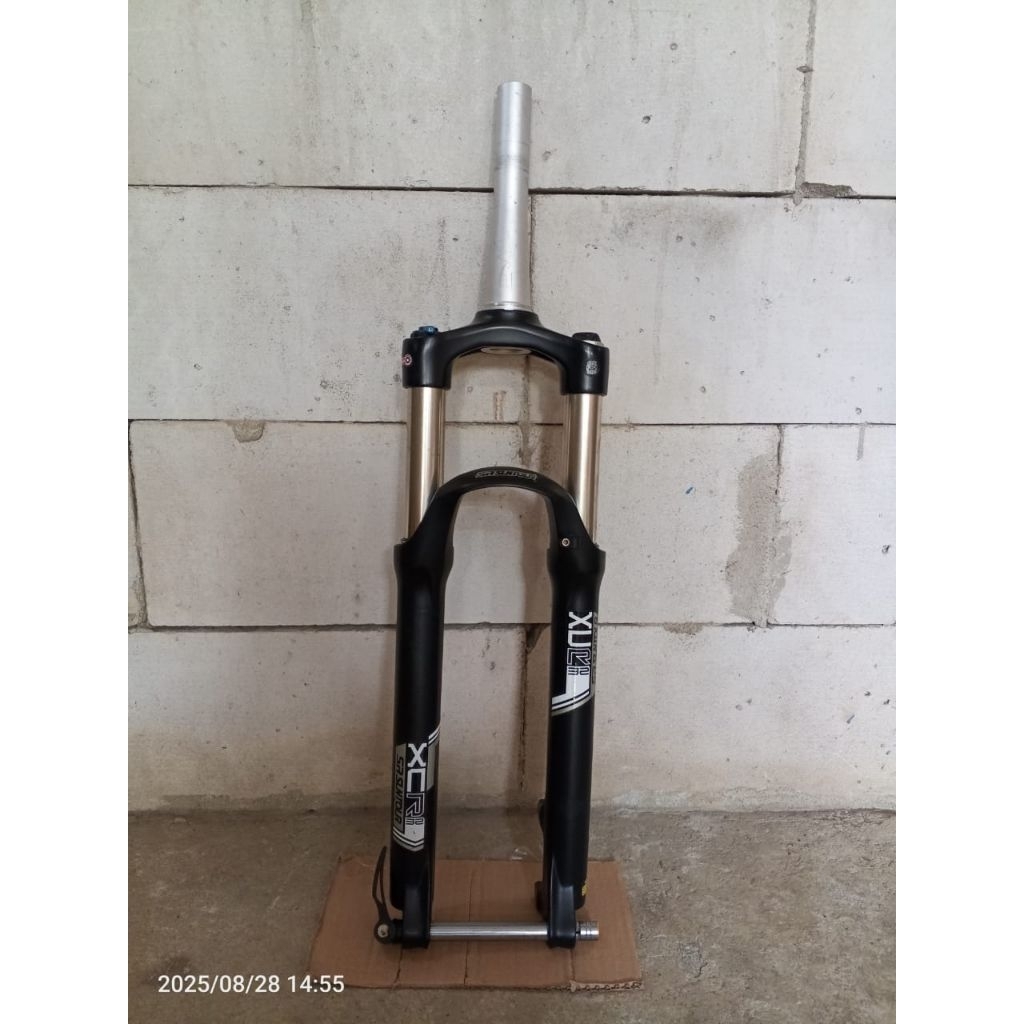 Fork SUNTOUR XCR Air 27,5 TA 15×100 (BEKAS)