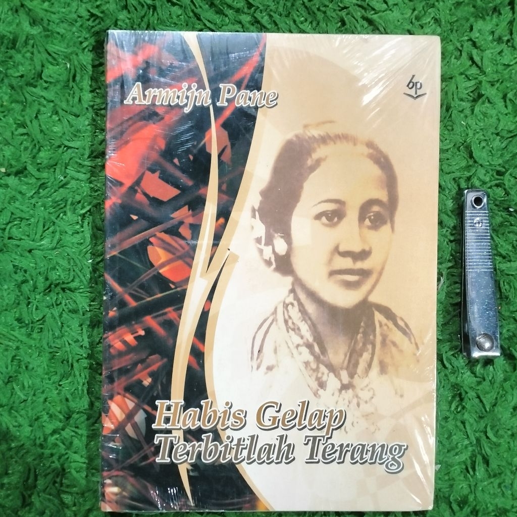 NOVEL SASTRA HABIS GELAP TERBITLAH TERANG ARMIJN PANE