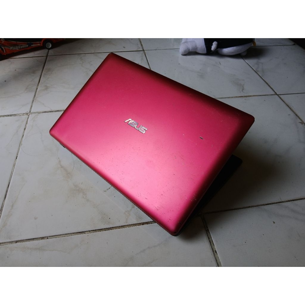 Komputer Laptop Notebook ASUS pink