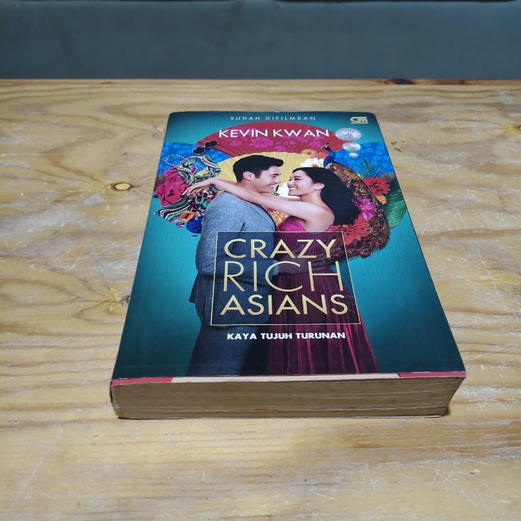 Novel Crazy Rich Asians