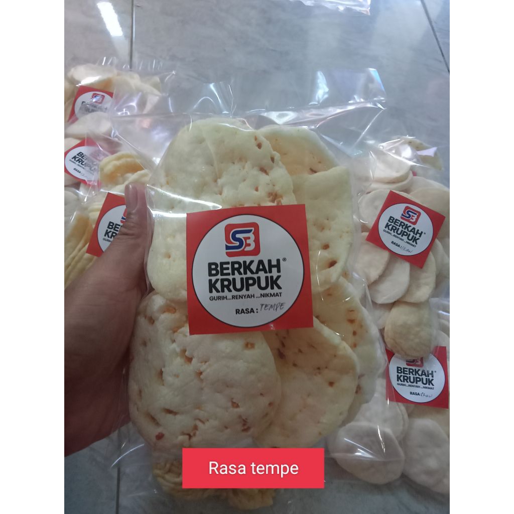 

kerupuk udang dan ikan