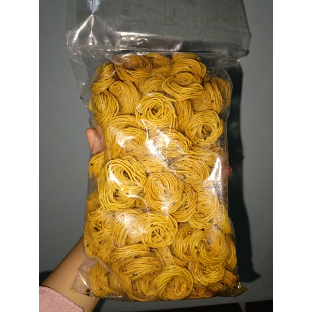 

Mie Gulung Besar 500 gr/Mie Uwel besar 500 gr
