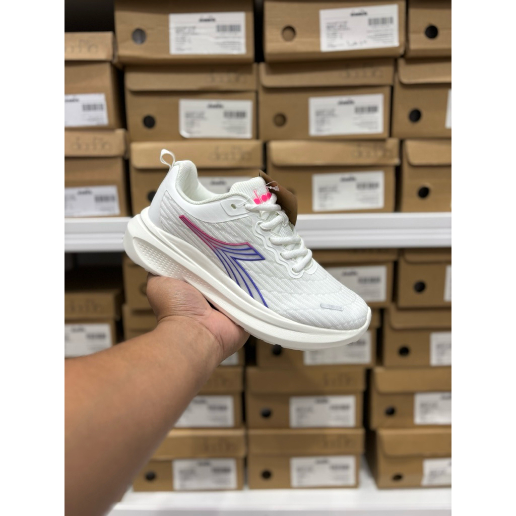 SEPATU RUNNING WANITA DIADORA MARKIST WHITE DIAX24F1205W ORIGINAL BNIB SHOES