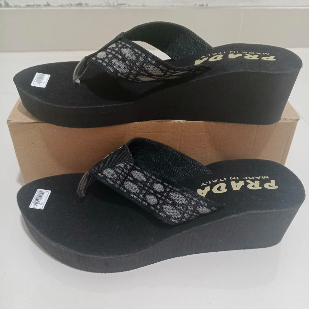 sendal jepit wanita wedges spon anti slip tinggi 5 cm