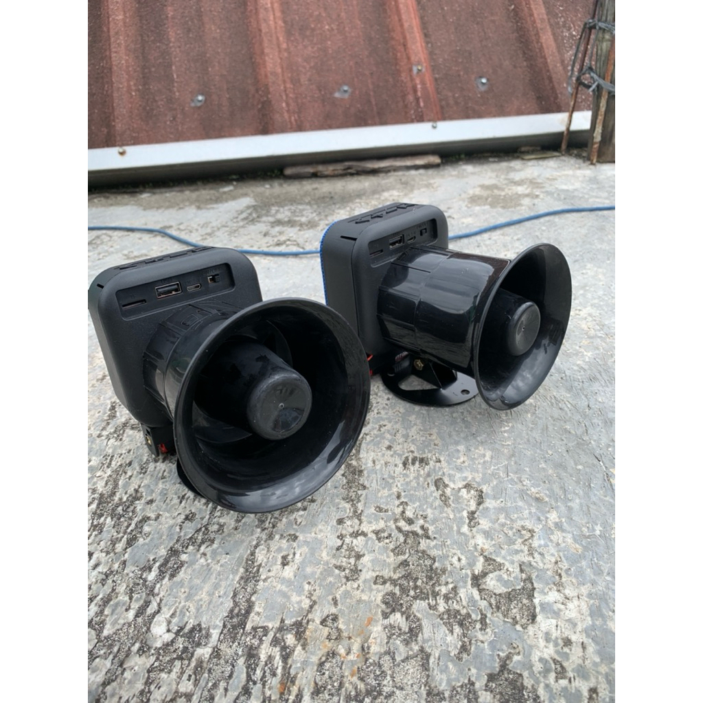 SPEAKER TOA RUAK RUAK KAREO UDAH ADA SUARANYA