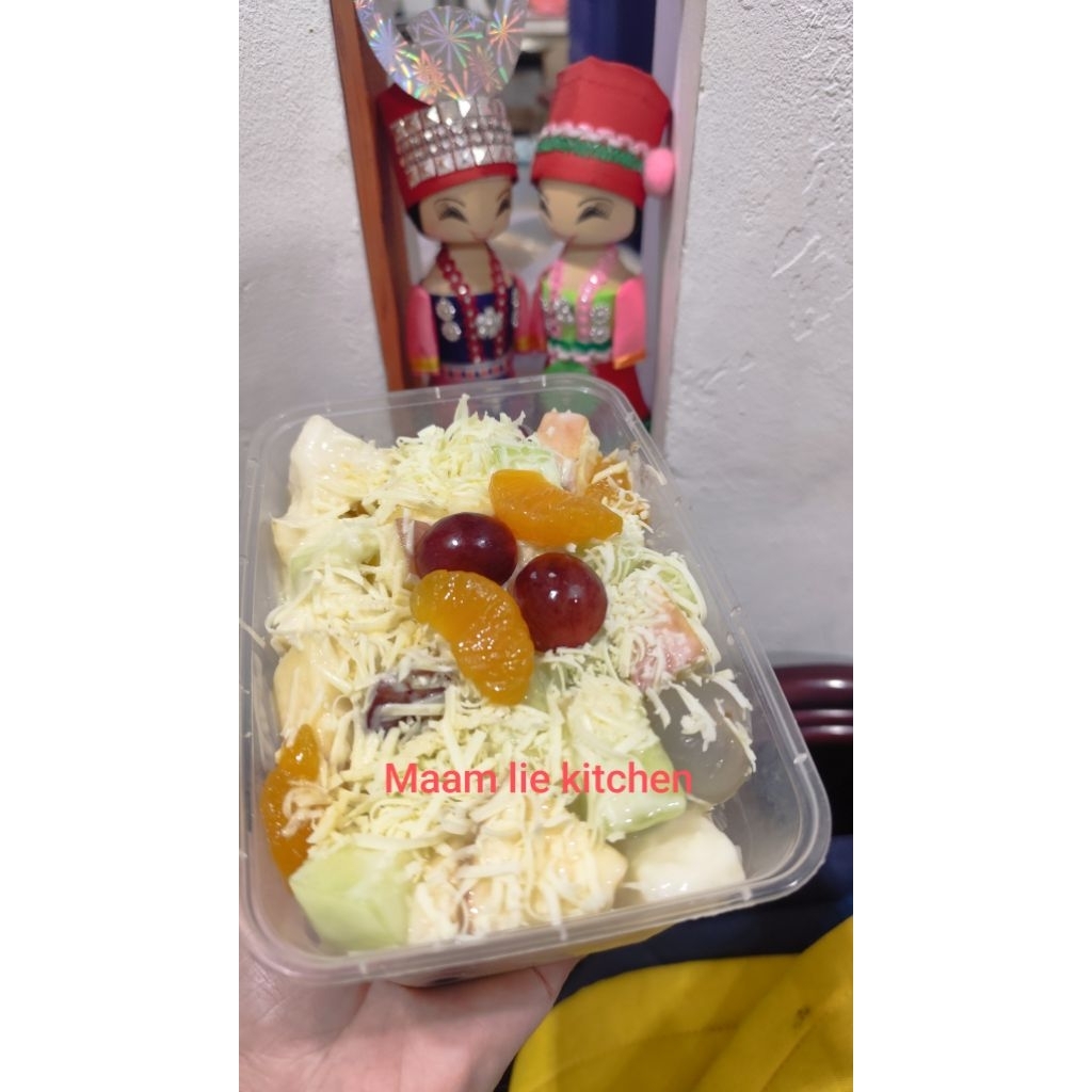 Salad buah buahan segar per box