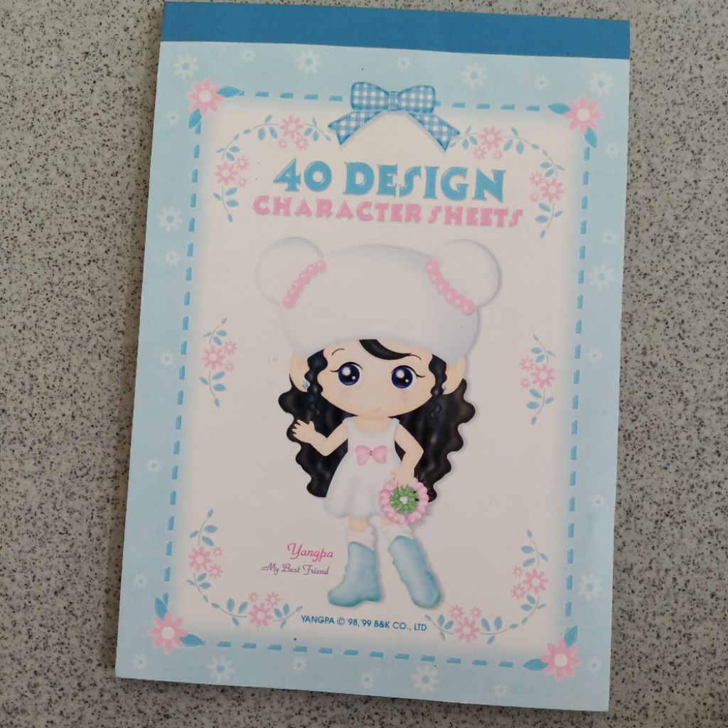 

Kertas notes paper sheets motif 40 character design Korea