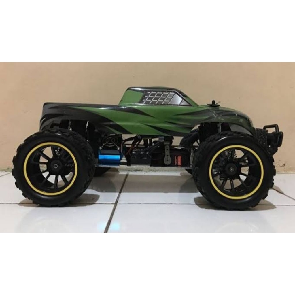 RC adventure Hb r1001