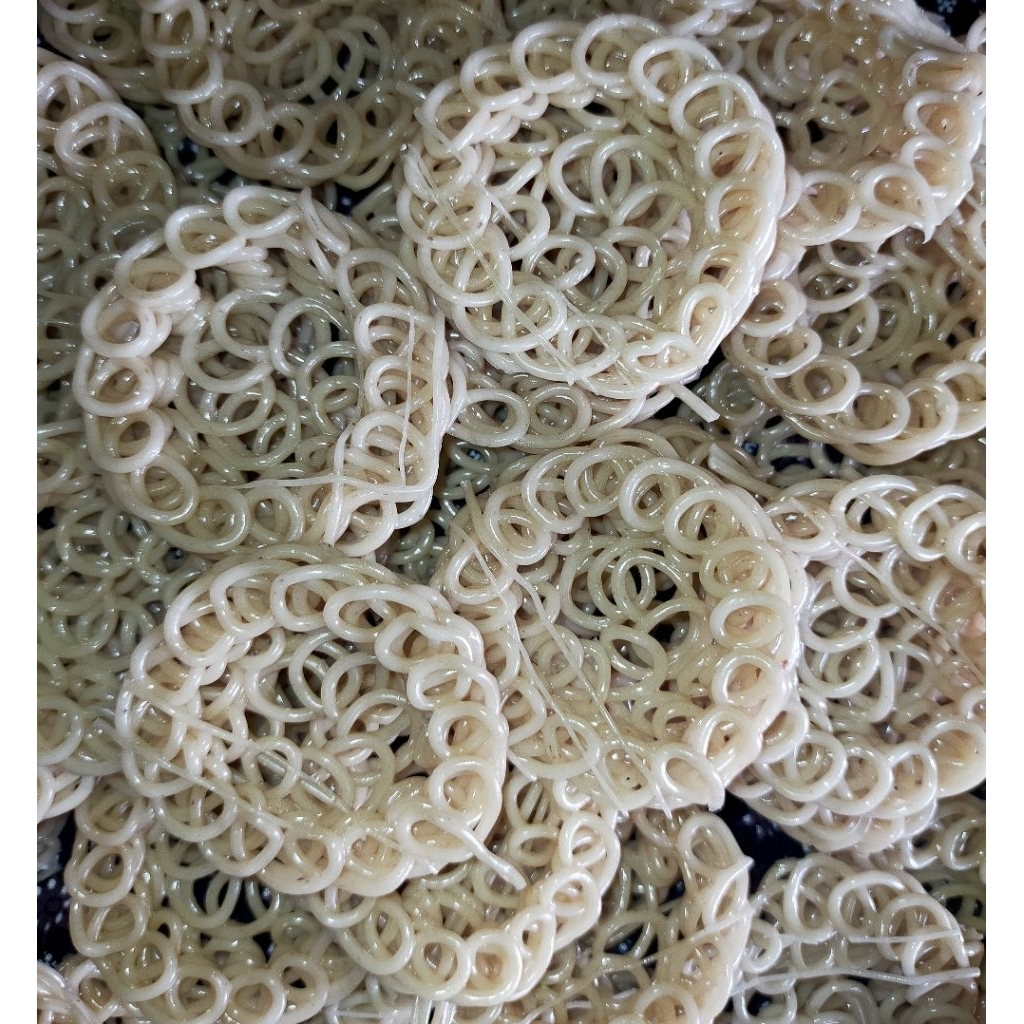 

Kerupuk Mawar Besar (1kg) Mentah ikan tenggiri Gurih/Renyah